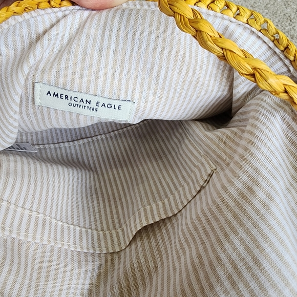 American Eagle | Women Straw Crossbody Bag like new - Picture 4 of 5